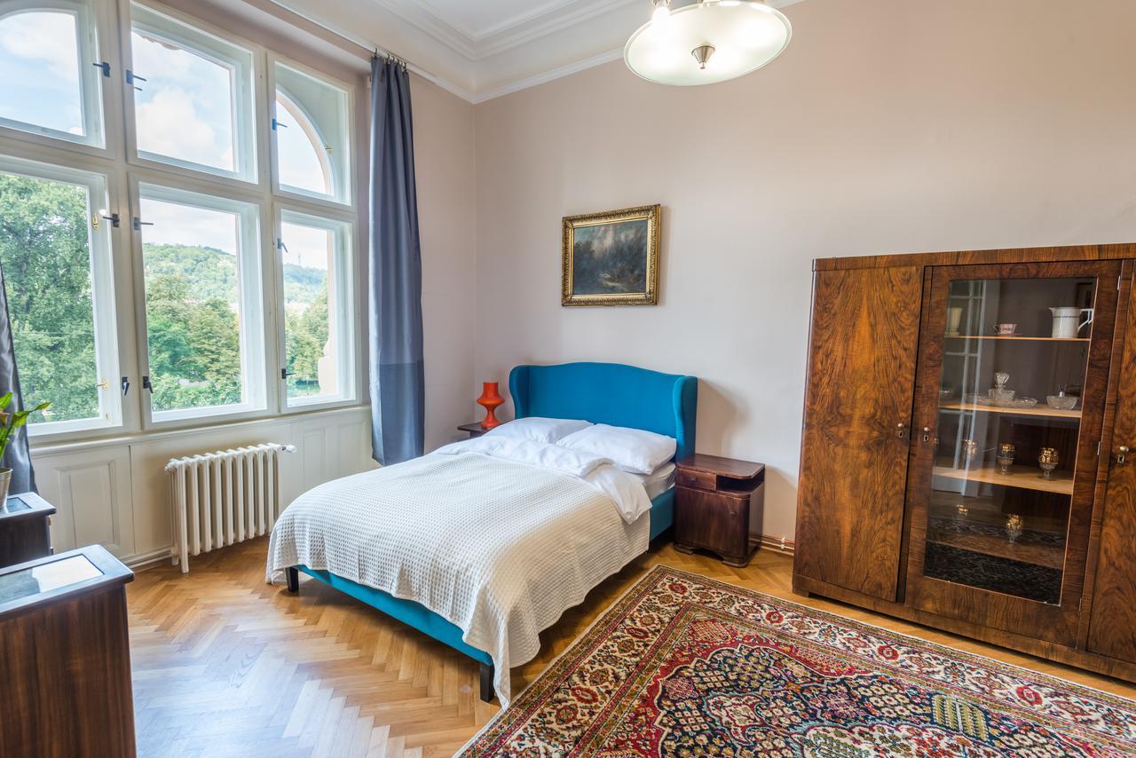 Riverside With A Balcony Lejlighed Prag